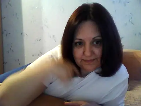 Snapshot of LockyCharm111 chatting on May 28, 5:54 pm LockyCharm111 online show from May 28, 5:54 pm