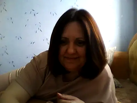 Snapshot of LockyCharm111 chatting on May 30, 2:25 pm LockyCharm111 online show from May 30, 2:25 pm