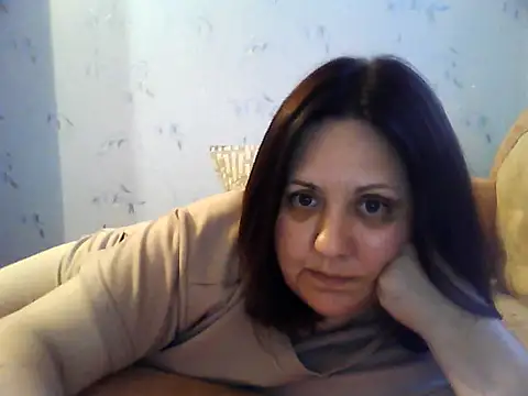Snapshot of LockyCharm111 chatting on June 12, 5:45 pm LockyCharm111 online show from June 12, 5:45 pm
