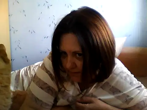 LockyCharm111 online show from July 25, 4:32 am