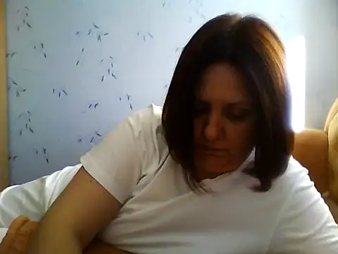 LockyCharm111 online show from July 26, 1:51 pm