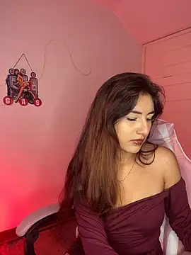 VelariaSoft online show from April 24, 2:08 pm