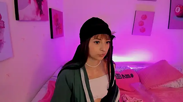 AnnyCotton online show from June 26, 7:40 pm