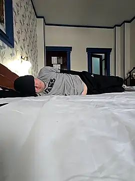 sk8brd snwbrd no snitch online show from February 23, 11:51 am