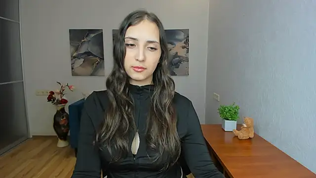 Snapshot of Effy_Royse chatting on May 13, 5:43 pm Effy Royse online show from May 13, 5:43 pm