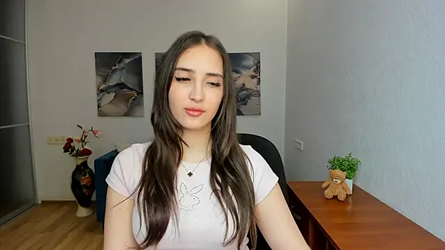 Snapshot of Effy_Royse chatting on May 29, 5:44 pm Effy Royse online show from May 29, 5:44 pm