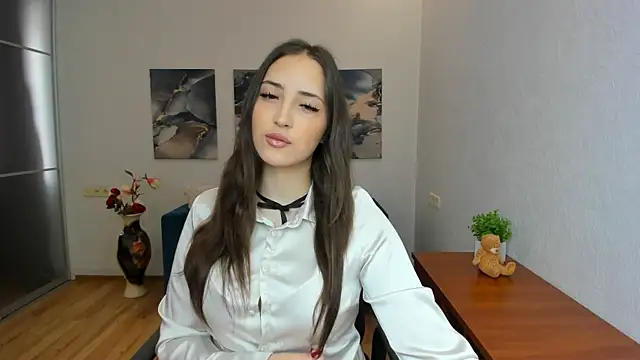 Effy Royse online show from June 21, 5:10 am