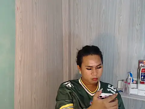 mauie69 online show from April 1, 3:40 am