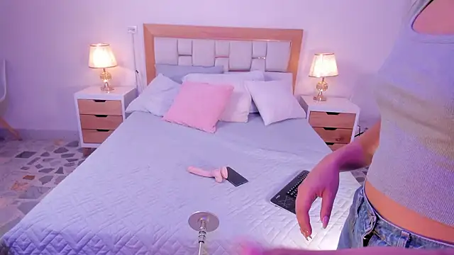 Bunny Blush1 online show from March 9, 7:18 pm