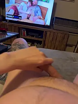 Snapshot of Hornyboy29cum chatting on May 11, 9:56 pm Hornyboy29cum online show from May 11, 9:56 pm