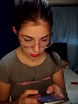 Luna33- online show from March 3, 10:15 pm