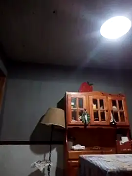 Snapshot of Luna33- chatting on March 29, 2:11 am Luna33- online show from March 29, 2:11 am