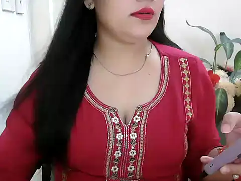 Snapshot of _chitranshi chatting on July 14, 6:07 am chitranshi online show from July 14, 6:07 am