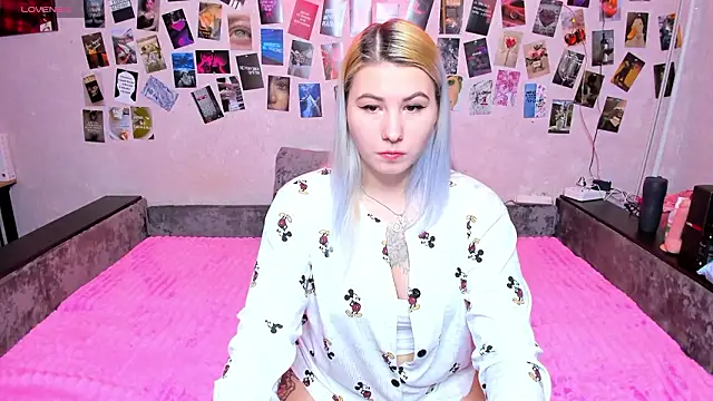 x Ulya1cutex online show from February 18, 11:28 am