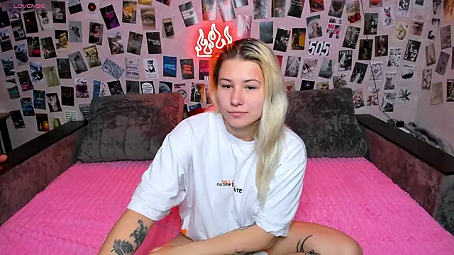 x Ulya1cutex online show from June 12, 6:07 pm