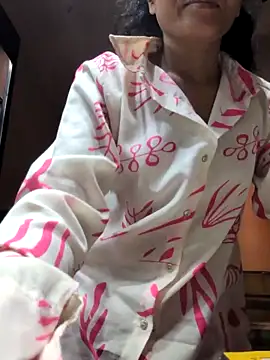 sexysilmy online show from June 17, 5:32 am