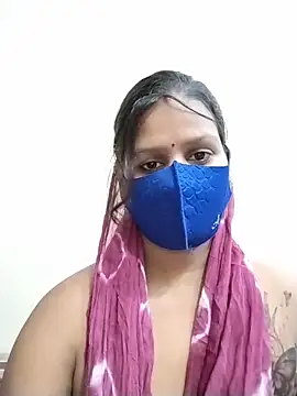 Snapshot of ankita077 chatting on May 22, 9:53 pm ankita077 online show from May 22, 9:53 pm
