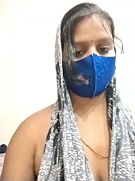 Snapshot of ankita077 chatting on June 3, 5:18 pm ankita077 online show from June 3, 5:18 pm