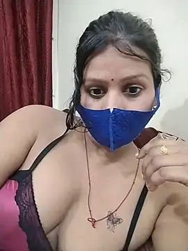 Snapshot of ankita077 chatting on June 8, 1:33 pm ankita077 online show from June 8, 1:33 pm