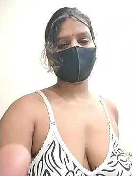 Snapshot of ankita077 chatting on July 2, 6:19 am ankita077 online show from July 2, 6:19 am