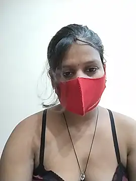 Snapshot of ankita077 chatting on July 11, 11:50 pm ankita077 online show from July 11, 11:50 pm