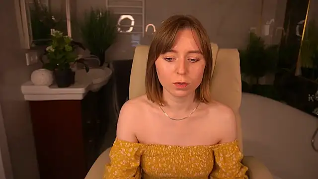 SofiaLuxuryy online show from April 23, 8:22 pm