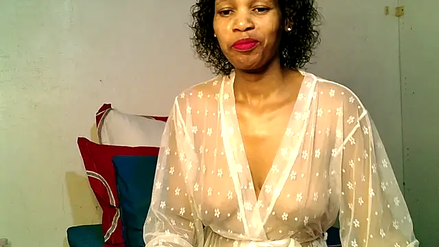 Mabelle Eveline online show from April 29, 5:30 pm