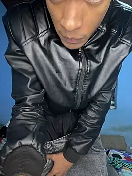 Snapshot of mondacuo3000 chatting on March 6, 8:16 pm mondacuo3000 online show from March 6, 8:16 pm