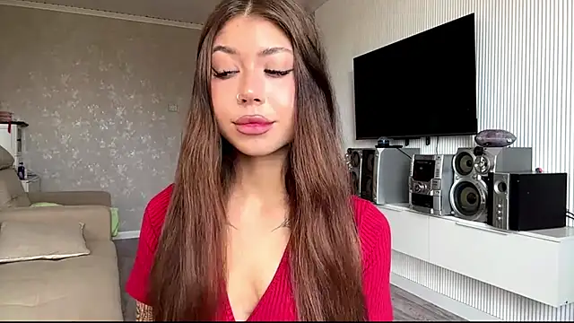 Snapshot of You_Club_Winx chatting on May 28, 8:11 am You Club Winx online show from May 28, 8:11 am