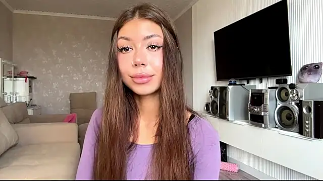 Snapshot of You_Club_Winx chatting on May 31, 7:59 am You Club Winx online show from May 31, 7:59 am