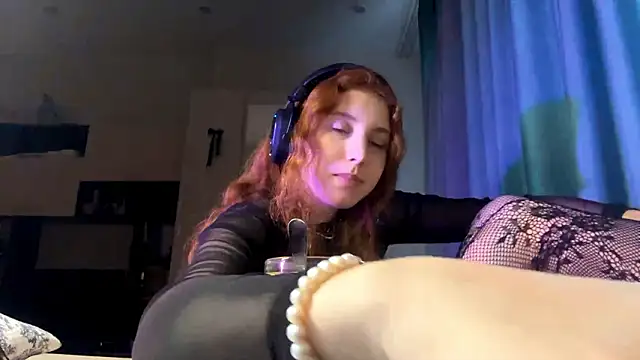 AliceCarrol online show from February 25, 2:16 pm