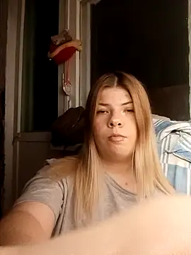 EvaTallor online show from February 22, 5:22 pm