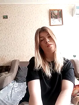 EvaTallor online show from March 3, 6:41 am