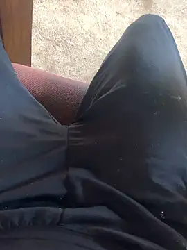 Snapshot of fogosapretona chatting on April 3, 2:37 pm fogosapretona online show from April 3, 2:37 pm