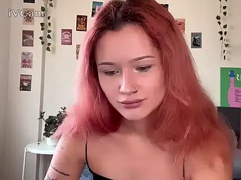 pixieyes00n online show from March 13, 3:13 am