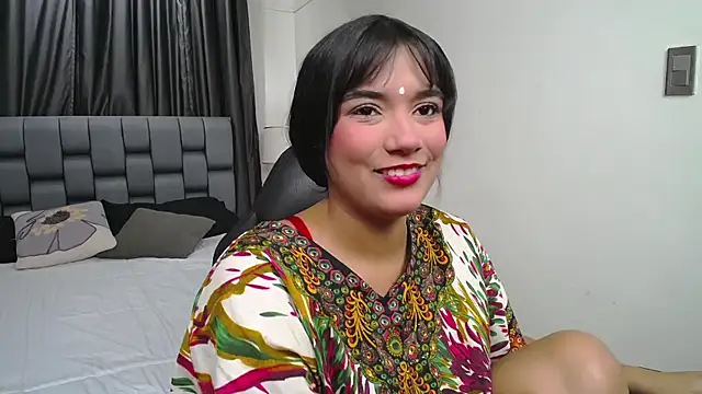 Snapshot of Sita_Nair chatting on August 4, 8:11 pm Sita Nair online show from August 4, 8:11 pm