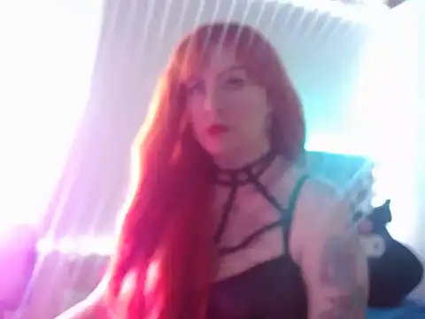 mia vantt online show from March 15, 10:27 pm