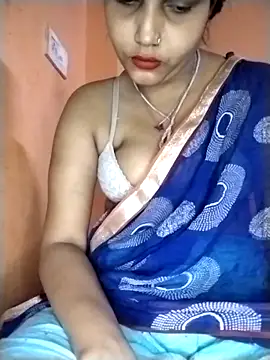 Snapshot of Nency_Love143 chatting on April 16, 7:47 pm Nency Love143 online show from April 16, 7:47 pm