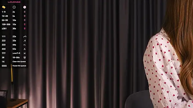 NoellaWortz online show from February 28, 11:11 am