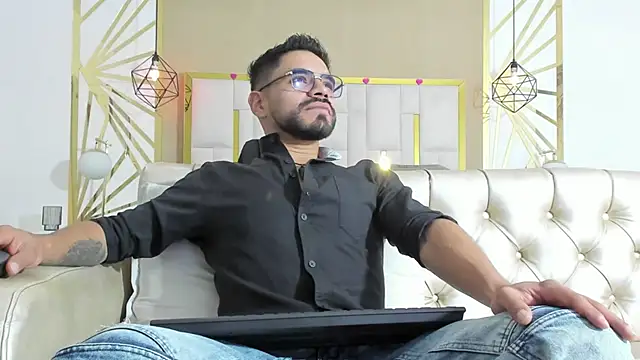 HotPulse vc online show from March 10, 12:32 pm