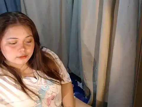 xia xoxo  online show from April 28, 12:31 am