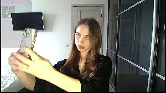 Snapshot of _julia_wonderful_ chatting on March 6, 12:12 pm julia wonderful online show from March 6, 12:12 pm