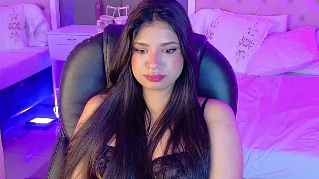 Hana Stone online show from February 25, 3:32 pm