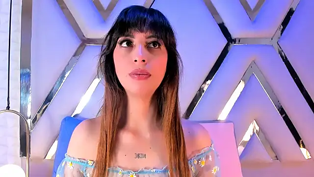 AriaPure1 online show from March 16, 4:40 am