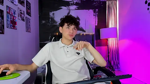 Philippsx online show from June 21, 3:36 pm