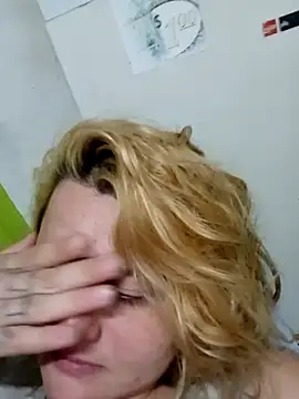 Brandon Leyes online show from April 2, 11:13 pm