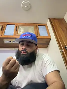 Snapshot of Mandingojay9 chatting on March 8, 11:19 pm Mandingojay9 online show from March 8, 11:19 pm