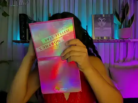 Snapshot of Miss-liaa chatting on March 5, 11:50 am Miss-liaa online show from March 5, 11:50 am