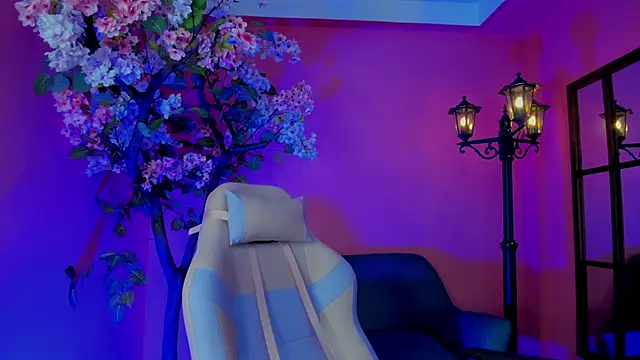 SinLickerr online show from March 10, 7:30 pm