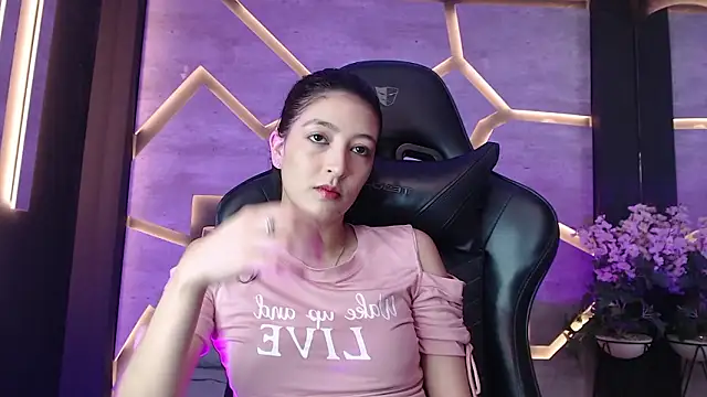 SinLickerr online show from March 15, 1:06 pm